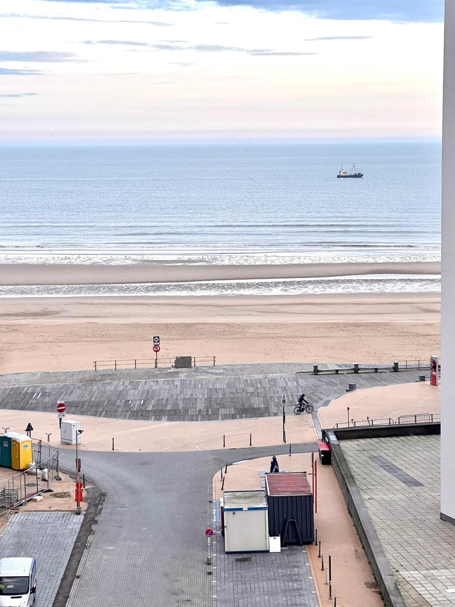 Studio Sea View - Royal Ascot Oostende Buitenkant foto